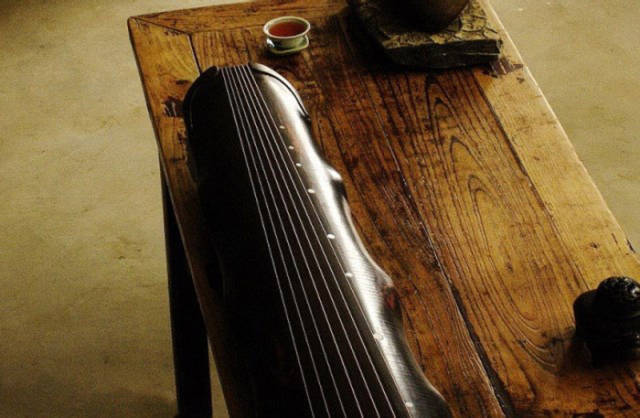 莱芜市古琴蕴含的传统文化，一把古琴制备出来要两年的时间